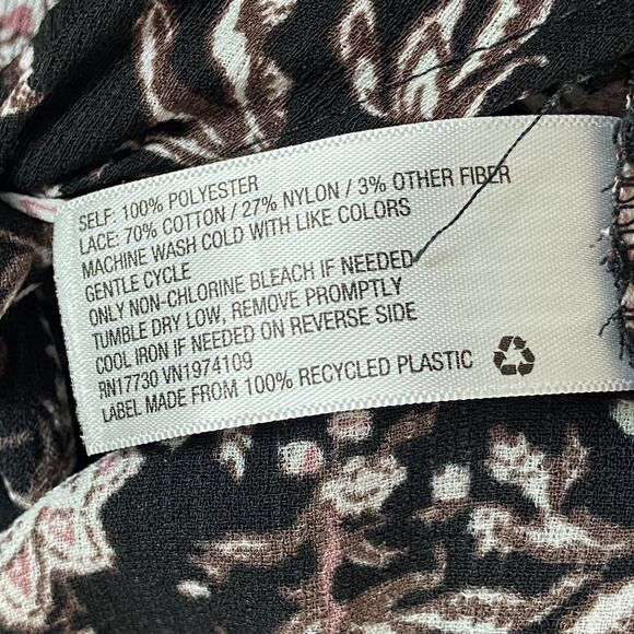 Knox Rose Top Womens XXL Floral Lace Dark Cottage Witchy Whimsigoth Romantic - Picture 6 of 7